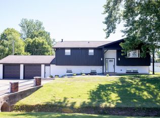 6621 Kremer Rd, Evansville, IN 47720
