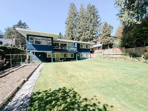 3190 Royal Ave Photo 1