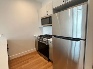 547 Martin Luther King Dr #4, Jersey City, NJ 07304