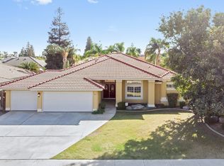 10307 Within Heights Dr, Bakersfield, CA