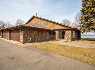 214 Pebble Beach Rd NW, Alexandria, MN 56308