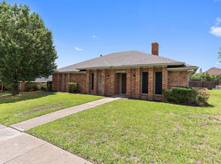 2317 Country Valley Rd, Garland, TX 75041