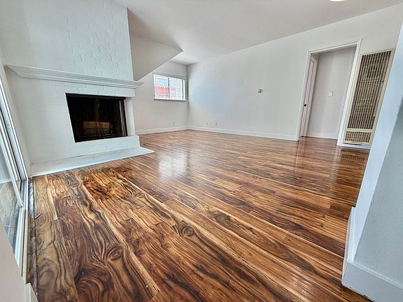 2nd image of 2201 Manhattan Ave APT C