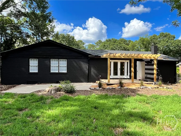1066 College Station Rd — Photo 18