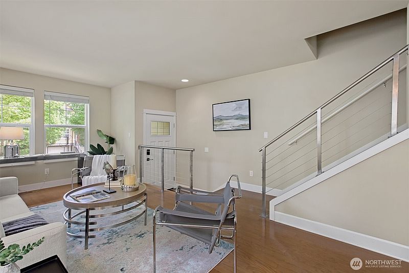 3rd image of 2707 SW Sylvan Heights Drive
