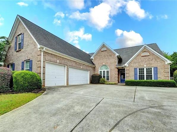 3545 Stoneleigh Run Dr, Buford, GA 30519