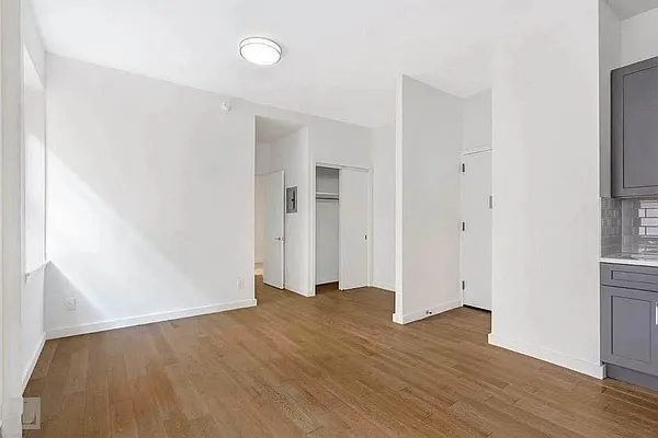 Rented by Living New York | media 20