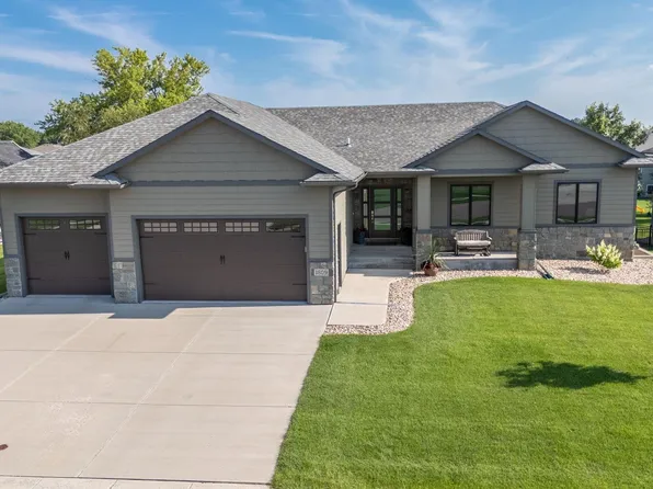 1809 W Gray Gables Cir, Sioux Falls, SD 57108