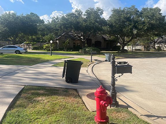5th image of 18 Marys Creek Ln