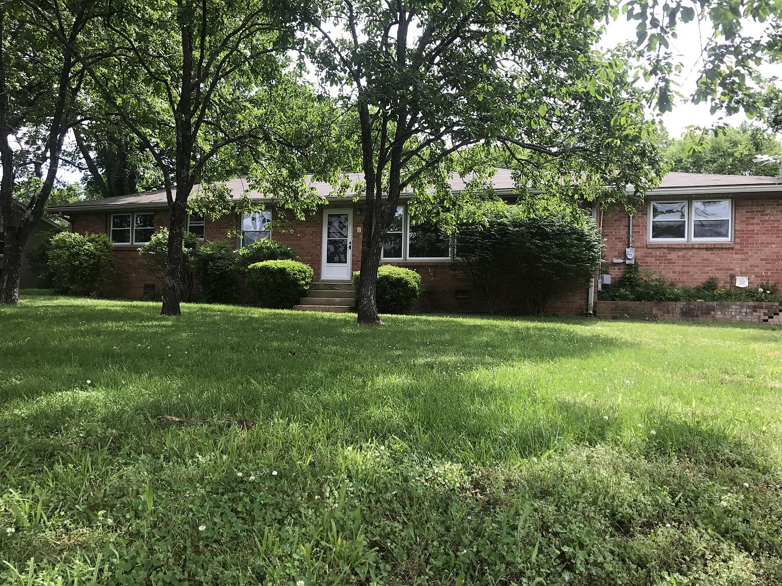 823 Castle Heights Ave, Lebanon, TN 37087 Zillow