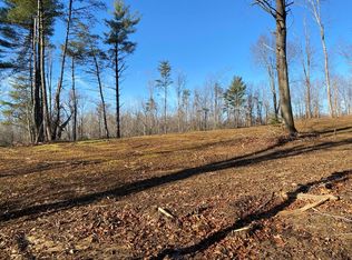 Deck Rd, Crossville, TN 38572