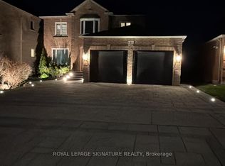 181 Glenforest Dr, Vaughan, ON L4J8K4