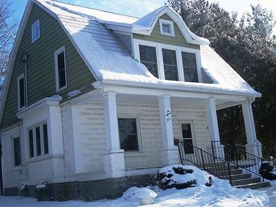 615 S Court St, Platteville, WI, 53818