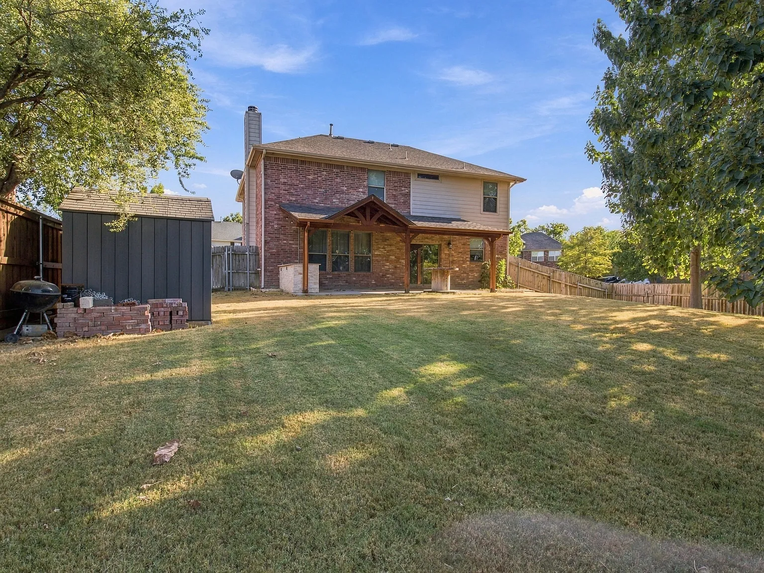 3 bed, 2682 sqft, $2,500 — Photo 4
