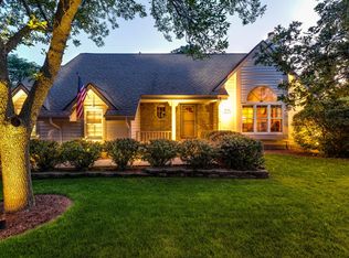 W152N7417 Westwood Dr, Menomonee Falls, WI 53051