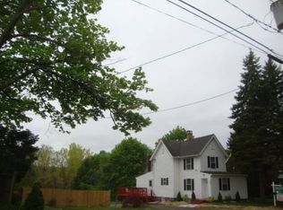 390 Pearl Lake Rd, Waterbury, CT 06706