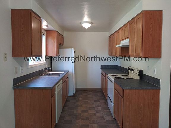 3rd image of 4251 Daisy St #4253