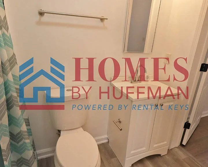 910 Harriet Street — Photo 25