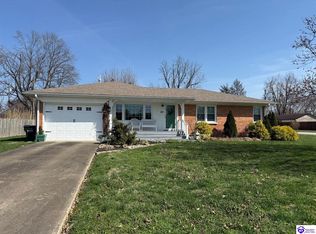 570 S Logsdon Pkwy, Radcliff, KY 40160