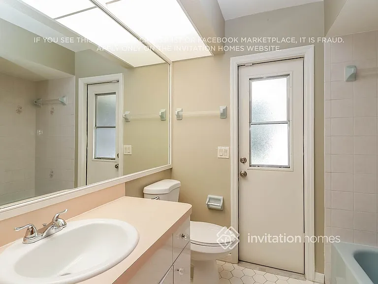 469 Dorchester St — Photo 11
