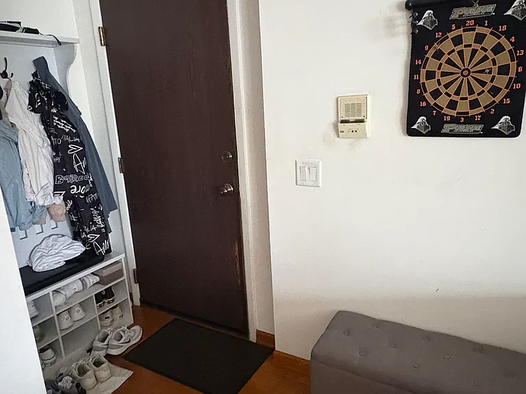 1056 Deerpath Ct — Photo 19