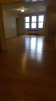 Rented by Smart NY Realty LLC | media 16