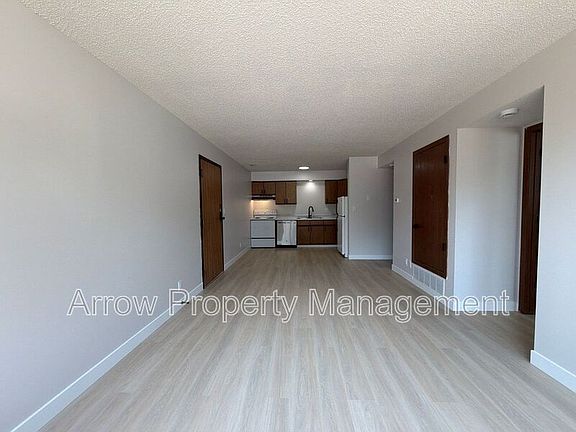 5th image of 2323 T St APT 7