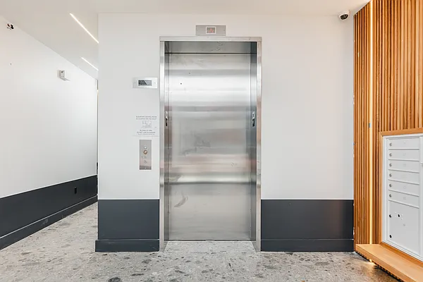 Rented by Nooklyn NYC LLC | media 24