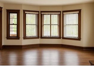 13604 Blenheim Rd, Cleveland, OH 44110