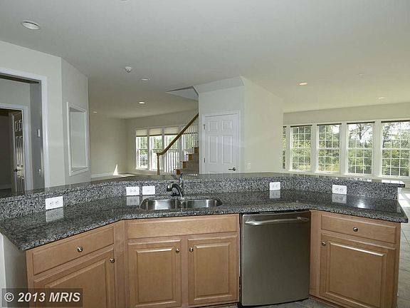 5th image of 42875 Braemount Cir