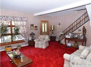 22 Elm Pl, Red Bank, NJ 07701