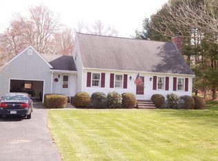 880 Wood St, Swansea, MA 02777