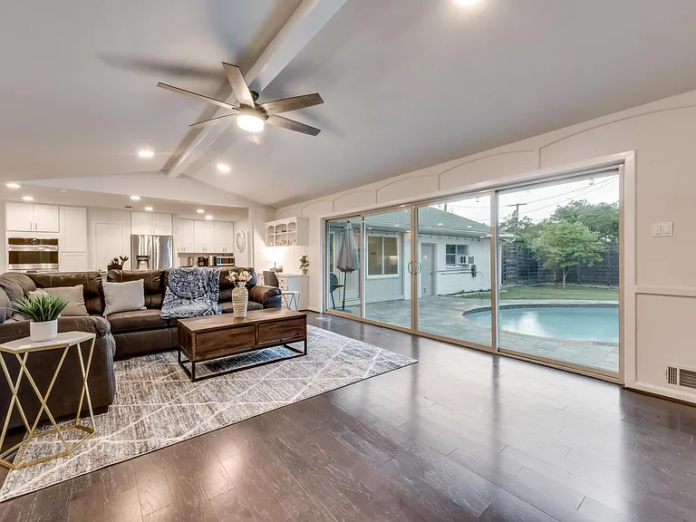 6217 Alpha Rd — Photo 14