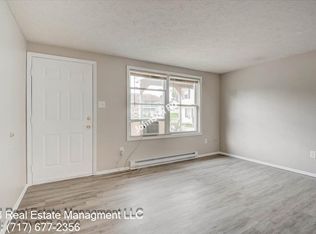 1871 Johnson Rd, Chambersburg, PA 17202