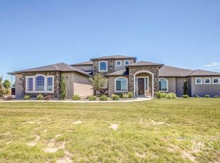 25276 W Deep Canyon Dr, Star, ID 83669