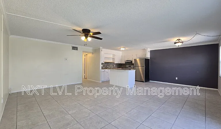 6777 Winkler Rd #174 — Photo 3