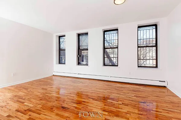 Rented by Town Residential | media 11