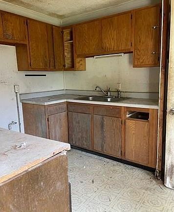 2nd image of 186 Danny Dr
