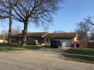 955 Bellevue St SW, Wyoming, MI 49509
