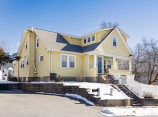 7 Cedar Ter, Milton, MA 02186