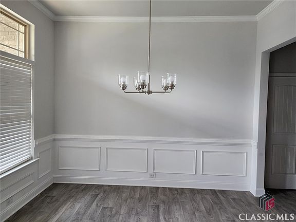 3rd image of 312 River Mansion Drive