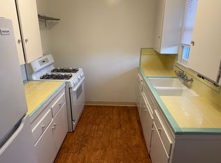2403 De La Vina St #4, Santa Barbara, CA 93105