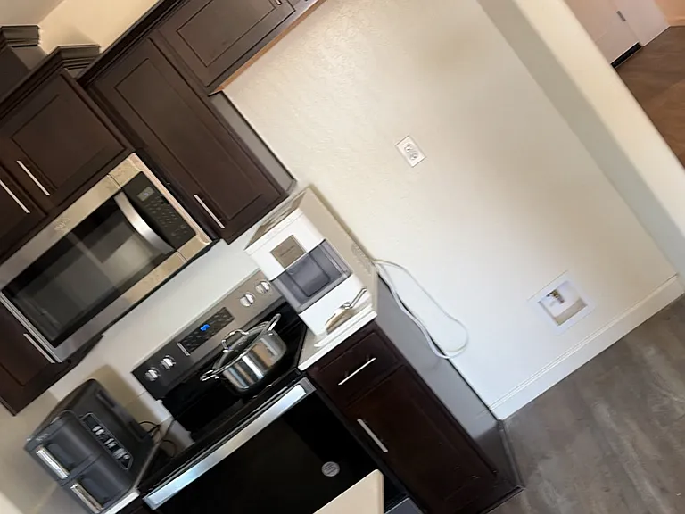 2263 Capistrano Ave — Photo 10