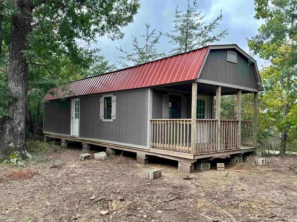 E Hurst Rd, Pekin, IN 47165