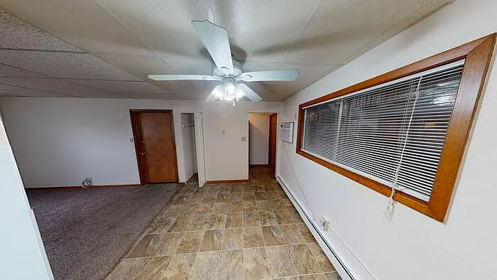 2 bed, 1.0 bath, $899 — Photo 3