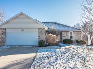 4900 Manhasset Dr, Columbia, MO 65203