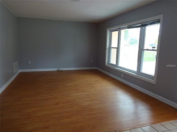 2nd image of 1544 Levern St