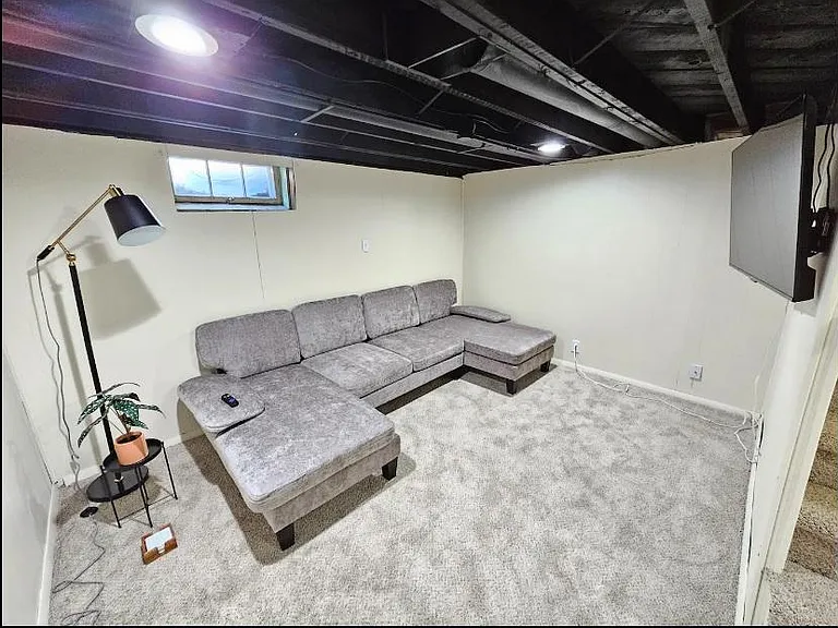 5952 N Lydell Ave — Photo 19