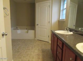 12041 Harmony Cir, Gulfport, MS 39503