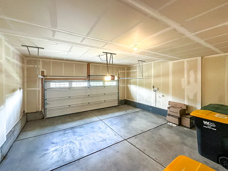 17440 Springfield Dr — Photo 48